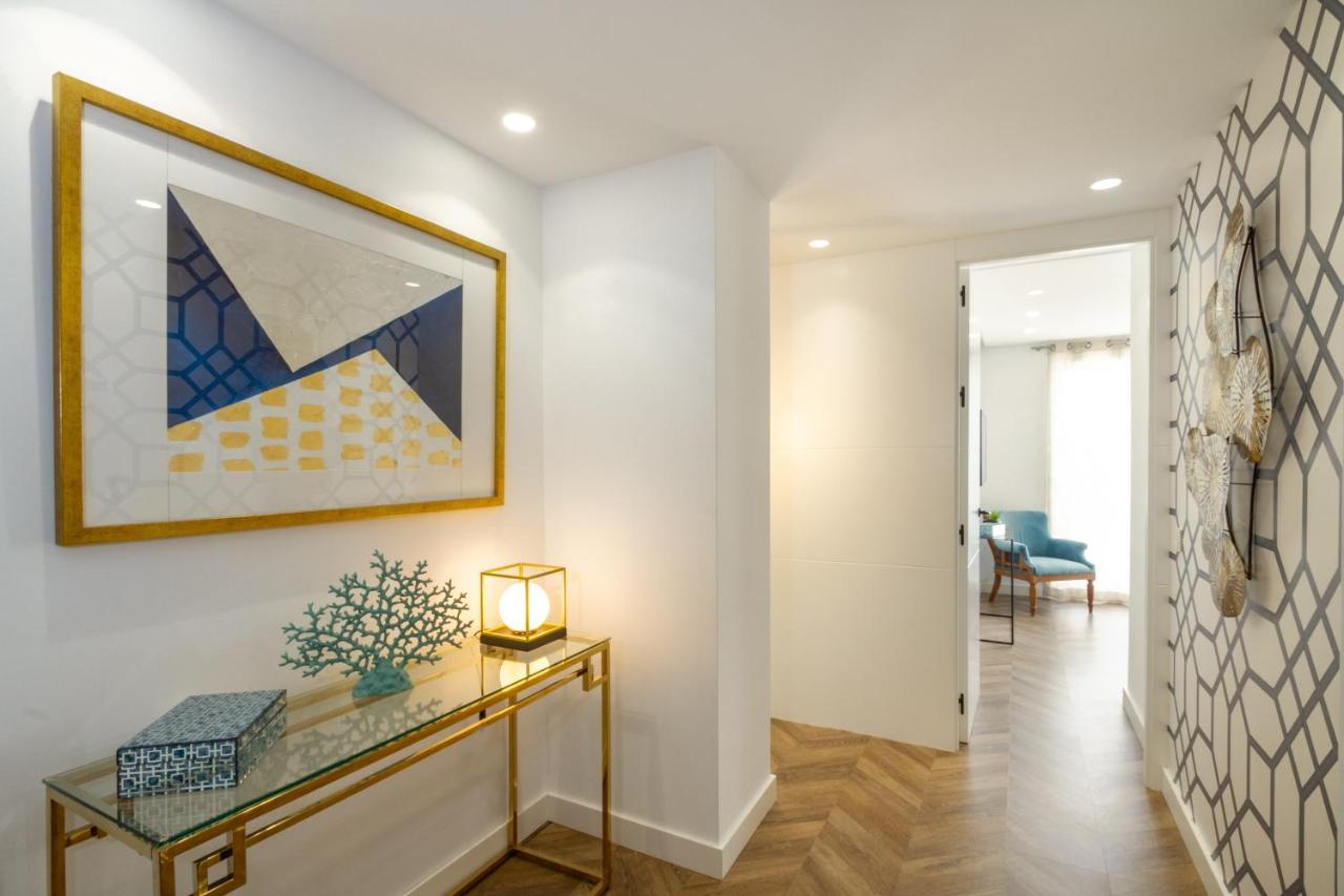 Marbella Banus Suites - Lily Playas Del Duque Banus Beach Apartment Eksteriør billede